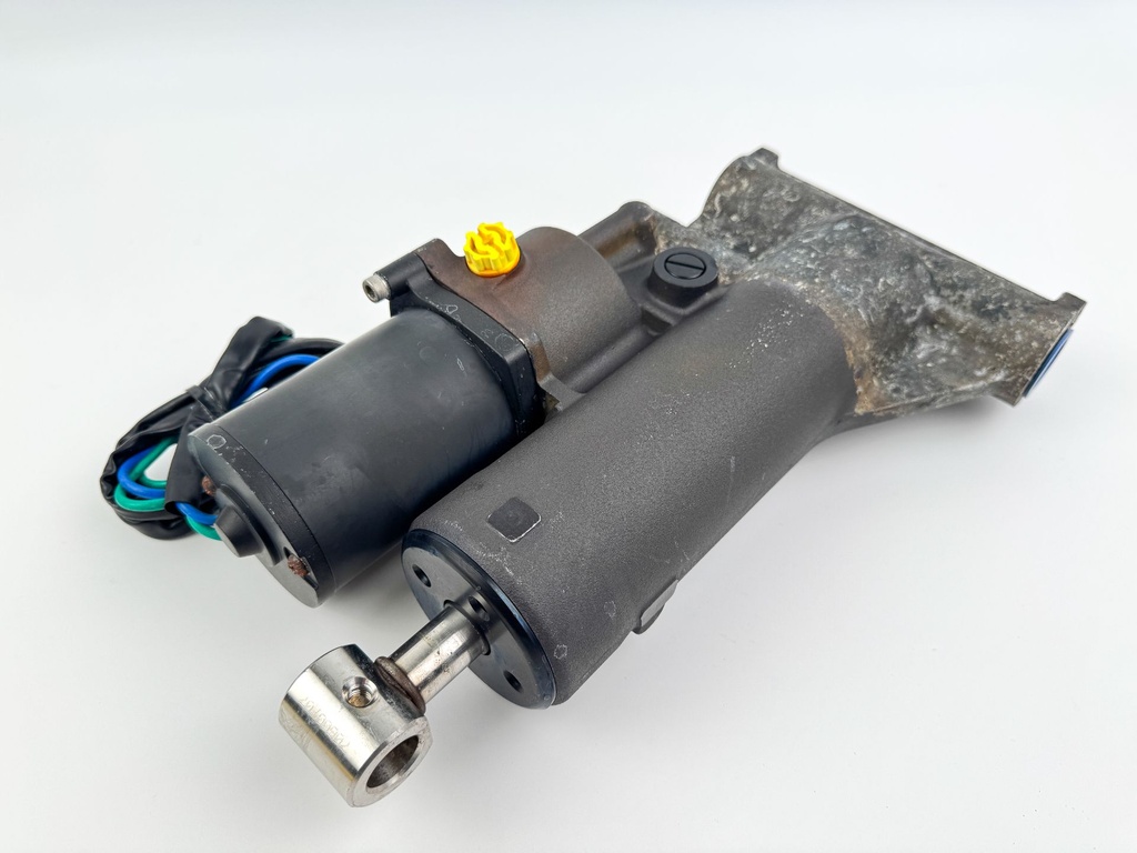 2017 Mercury 150 HP 4 Stroke Outboard Power Trim Tilt Unit 8M0168241 OEM