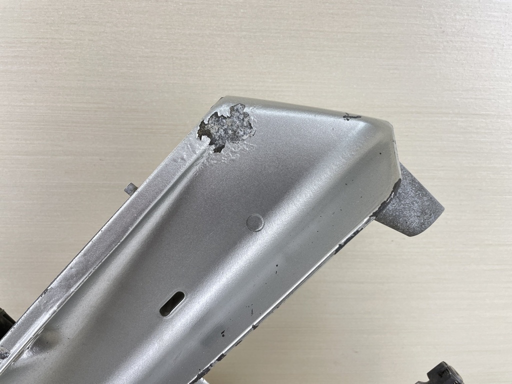 1998 Honda 50HP 4 Stroke Outboard 20" L Lower Unit Gear Case RH 41100-ZW4-H13ZA  