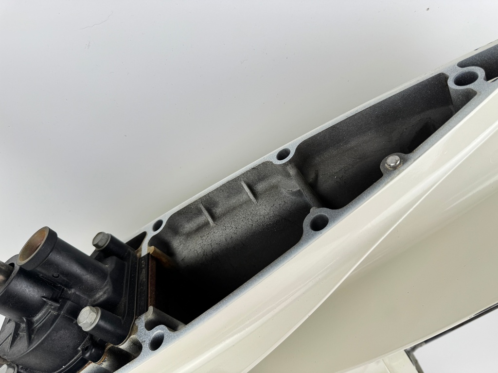 2001-18 Suzuki 115 140 HP 4 Stroke Outboard 25" XL Long Lower Unit Gear Case