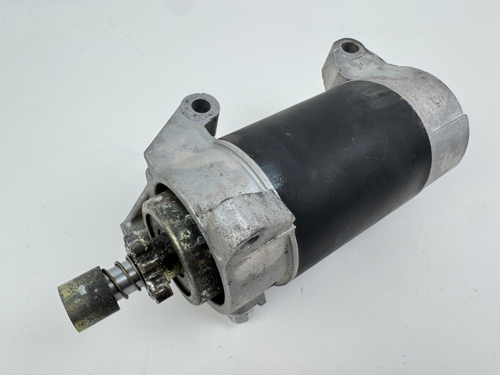 2004 Yamaha 60HP 2 Stroke Outboard Starter Motor Assembly 6H3-81800-11-00
