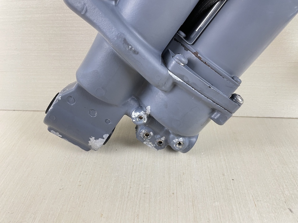 1998 Honda 50HP 4 Stroke Outboard Power Trim & Tilt Unit Assembly 56000-ZV5-823ZA