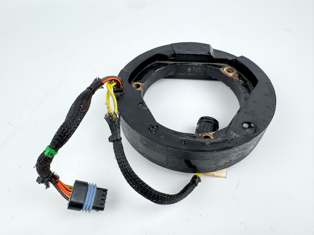 Evinrude Johnson New OEM Stator 584954