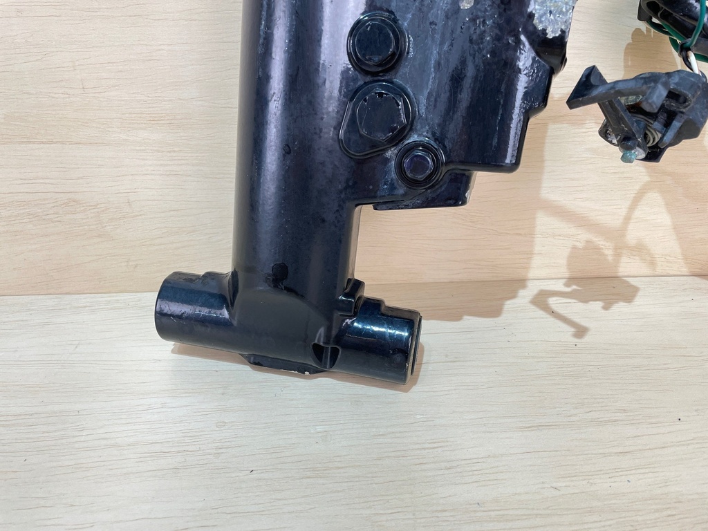 2008 Evinrude Etec 90HP Outboard Trim & Tilt Assembly 5005756 5008949