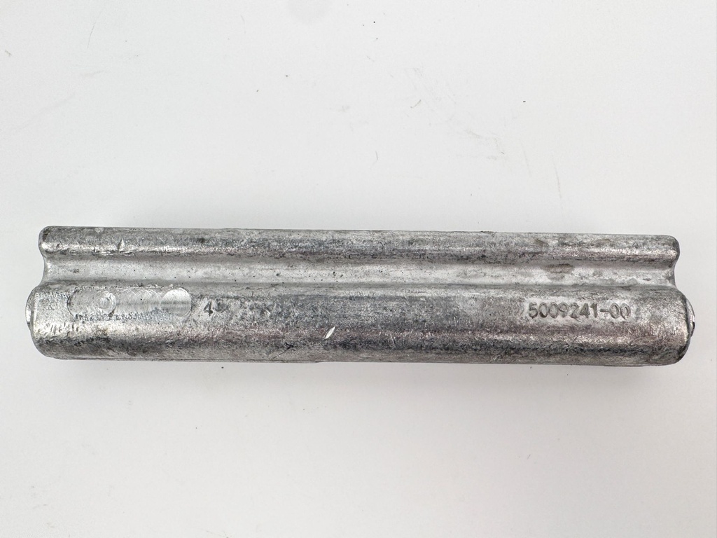 Evinrude Johnson New Old OEM Anode / Screw Kit 5010190