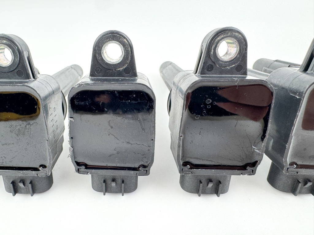 2010 Suzuki 250 HP 4 Stroke Outboard Ignition Coil Set 33410-93J00 OEM