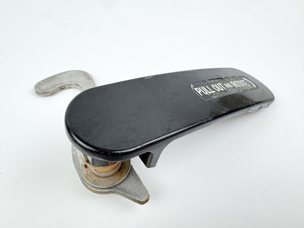 2010 Suzuki 250 HP 4 Stroke Outboard Starboard Latch Handle 61633-93J00-0EP OEM