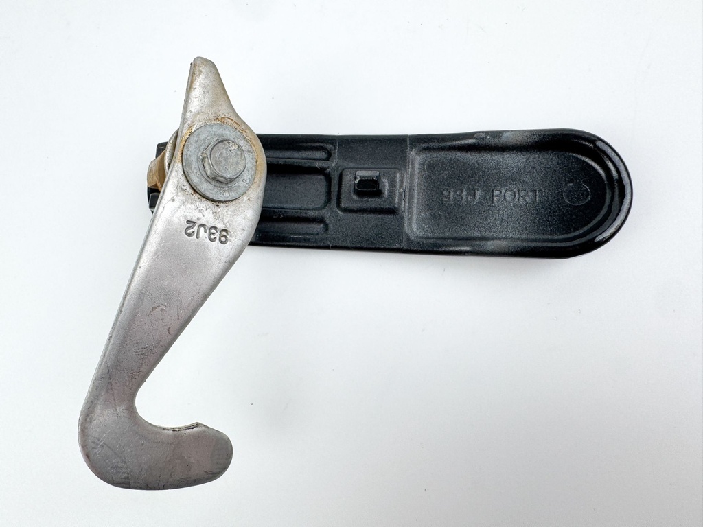 2010 Suzuki 250 HP 4 Stroke Outboard Port Latch Handle 61634-93J00-0EP OEM