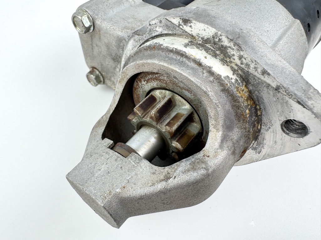 Suzuki DF 200 225 250 HP 4 Stroke Outboard Starter Motor 31100-96J02 OEM