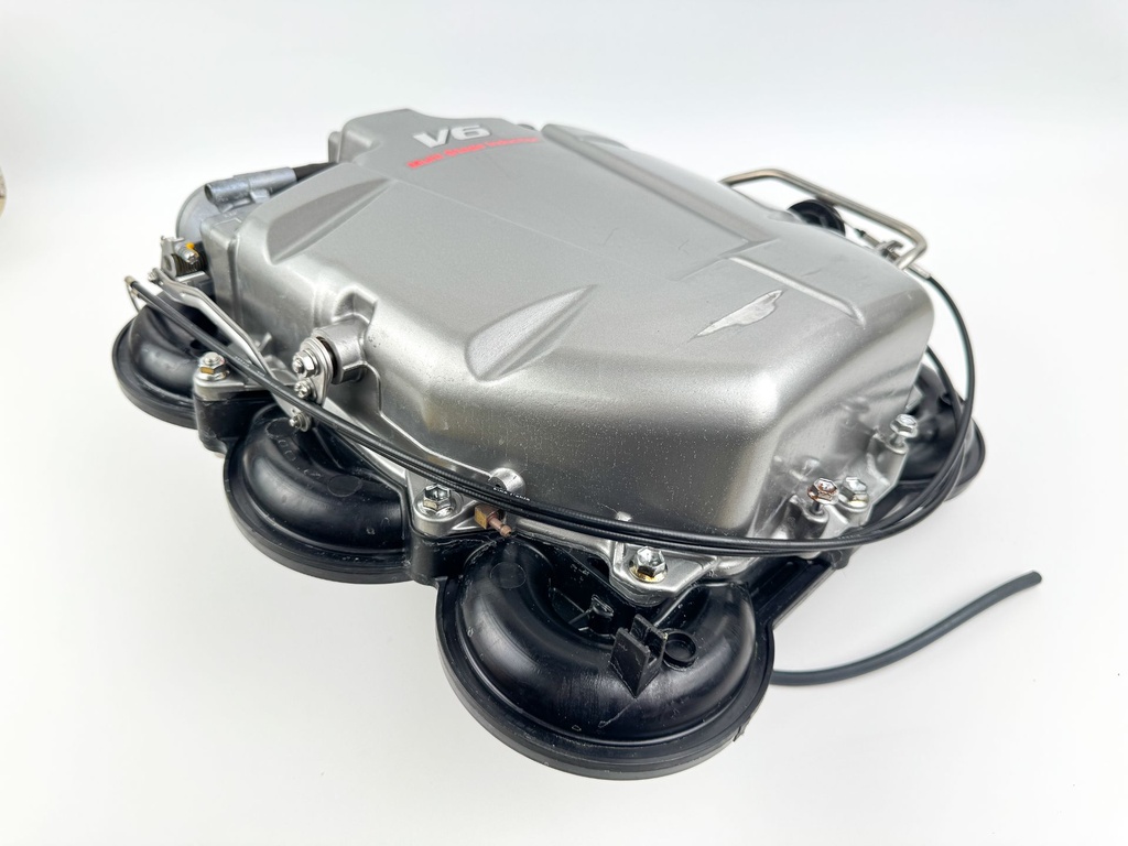 2010 Suzuki 250 HP 4 Stroke Outboard Air Intake Collector 13130-93J21 OEM