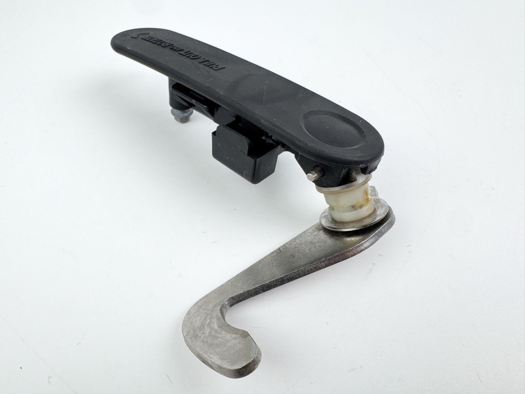 2021 Suzuki 200 HP 4 Stroke Outboard Starboard Latch Handle 61633-96J02 OEM