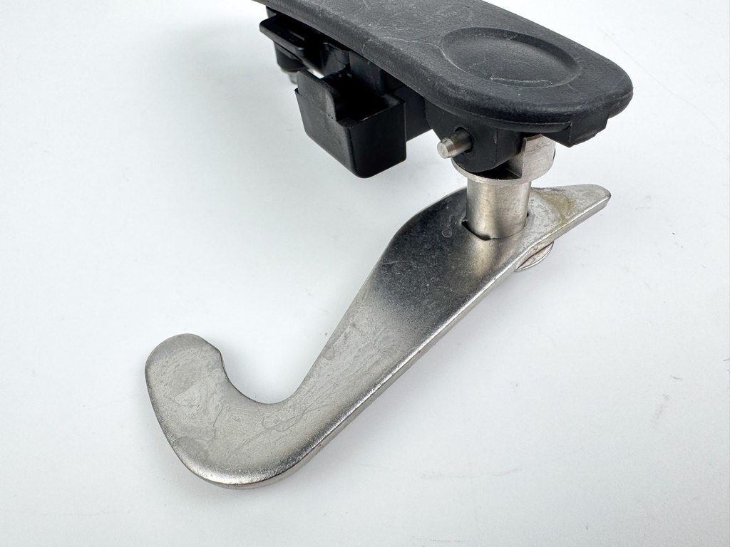 2021 Suzuki 200 HP 4 Stroke Outboard Front Latch Handle 61633-96J02 OEM