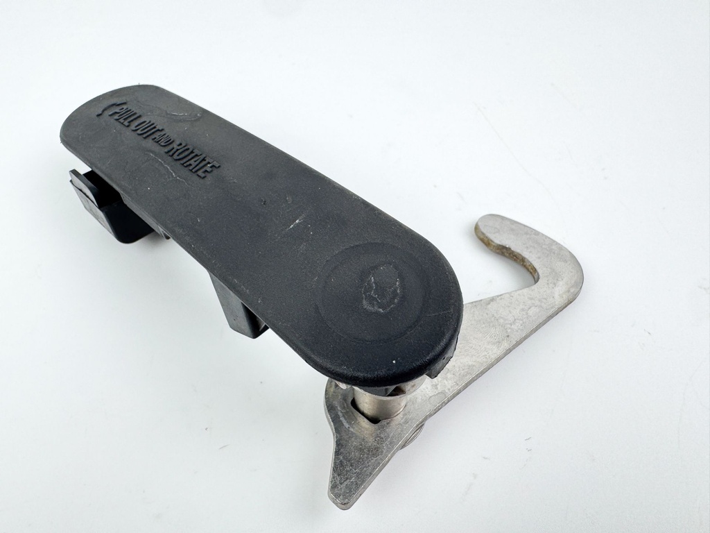 2021 Suzuki 200 HP 4 Stroke Outboard Port Latch Handle 61634-96J02 OEM