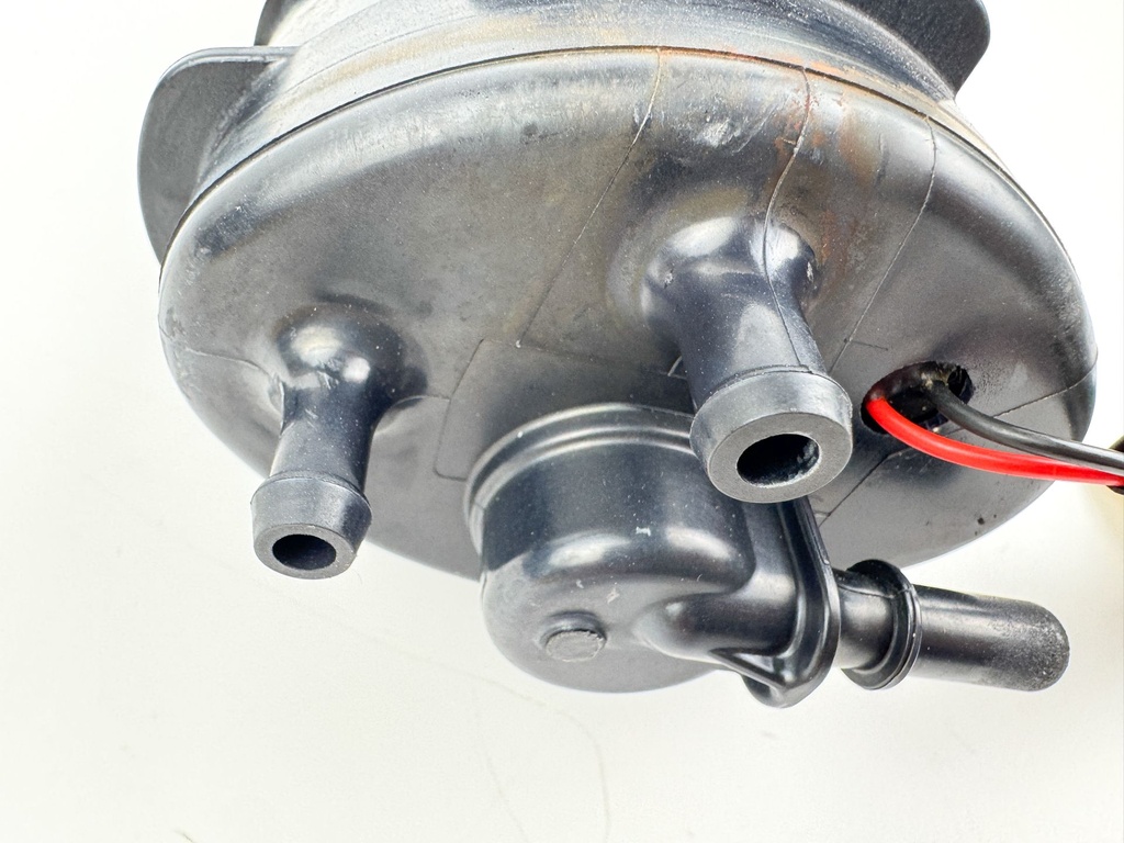 2020 Mercury 225 HP 4 Stroke Outboard Vapor Separator Tank VST 8M0132732 OEM