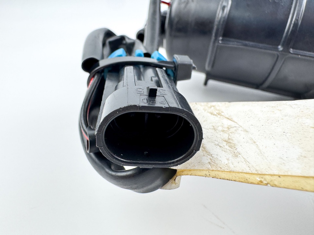 2020 Mercury 225 HP 4 Stroke Outboard Vapor Separator Tank VST 8M0132732 OEM