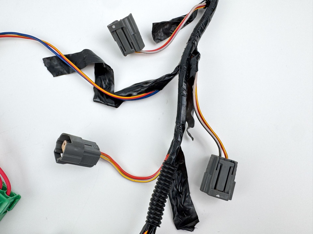 2003 Yamaha 115 HP 4 Stroke Outboard Engine Wire Harness 68V-82590-20-00 OEM