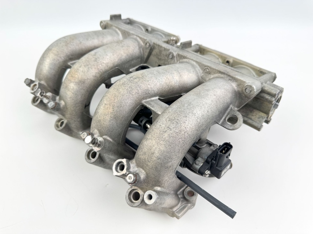 2003 Yamaha 115 HP 4 Stroke Outboard Intake Manifold & Throttle Body 68V-13751-01-00 OEM