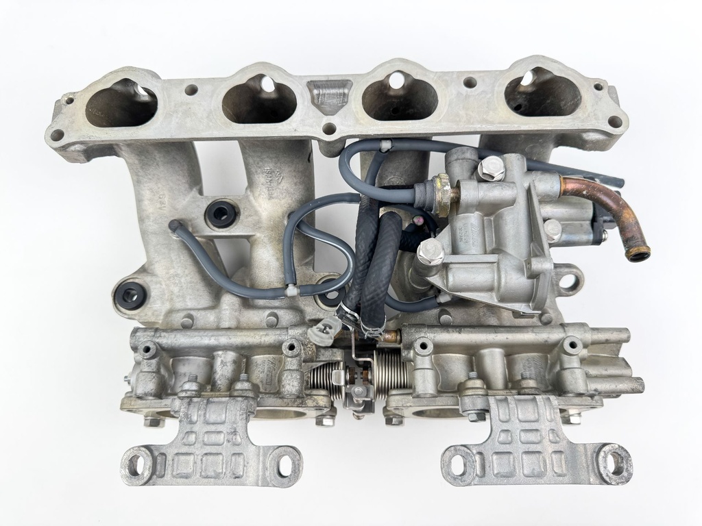 2003 Yamaha 115 HP 4 Stroke Outboard Intake Manifold & Throttle Body 68V-13751-01-00 OEM