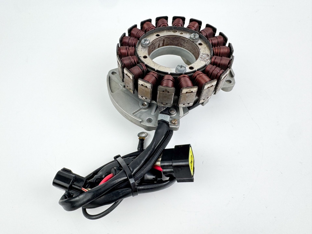 2003 Yamaha 115 HP 4 Stroke Outboard Coil Pulser Base Stator Assembly 68V-81460-00-00 OEM