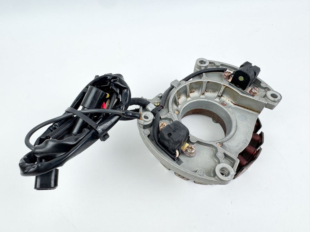 2003 Yamaha 115 HP 4 Stroke Outboard Coil Pulser Base Stator Assembly 68V-81460-00-00 OEM