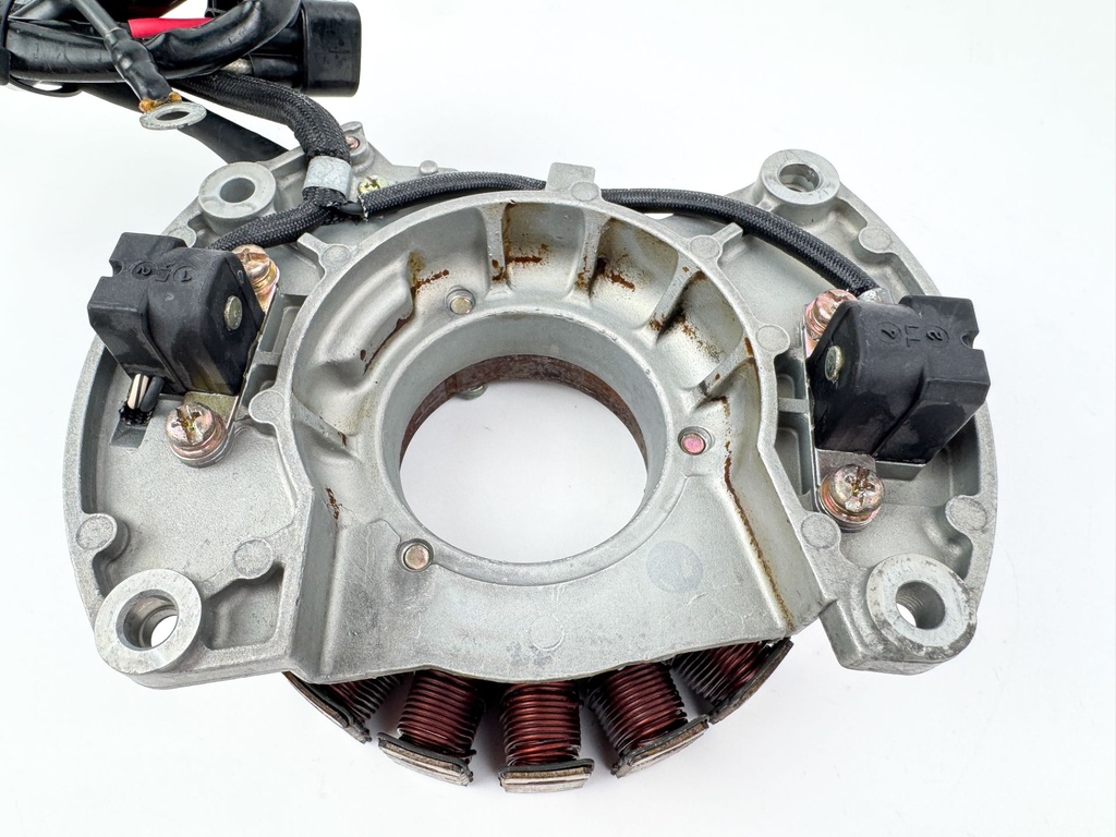 2003 Yamaha 115 HP 4 Stroke Outboard Coil Pulser Base Stator Assembly 68V-81460-00-00 OEM