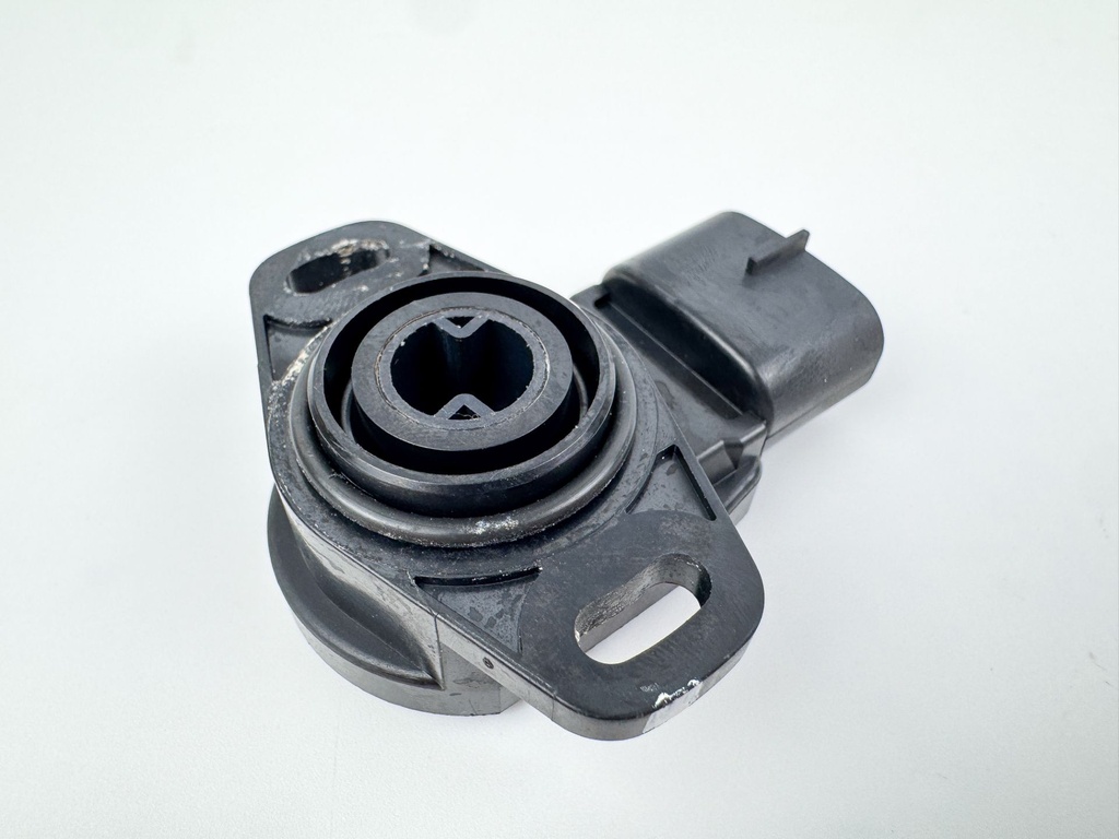 2003 Yamaha 115 HP 4 Stroke Outboard Throttle Position Sensor 68V-85885-00-00 OEM