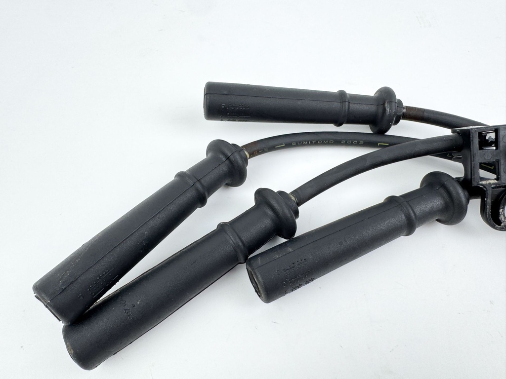 2003 Yamaha 115 HP 4 Stroke Outboard Ignition Coil Set 68V-82310-00-00 OEM