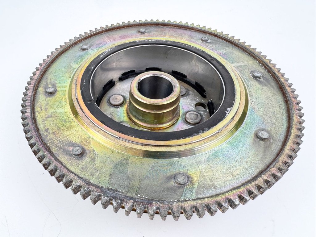 2003 Yamaha 115 HP 4 Stroke Outboard Flywheel Rotor 68V-81450-00-00 OEM