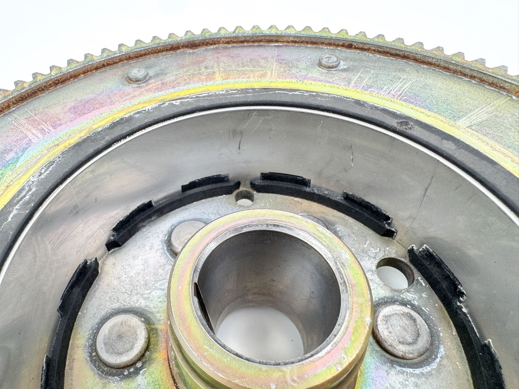 2003 Yamaha 115 HP 4 Stroke Outboard Flywheel Rotor 68V-81450-00-00 OEM