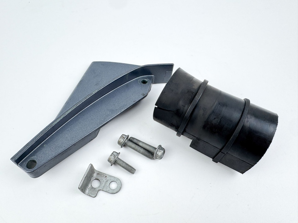 2000-2008 Yamaha 115HP 4 Stroke Outboard Cable Cover Plate 68V-42738-00-5B