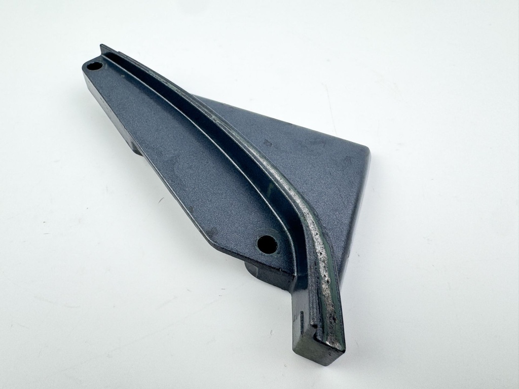 2000-2008 Yamaha 115HP 4 Stroke Outboard Cable Cover Plate 68V-42738-00-5B