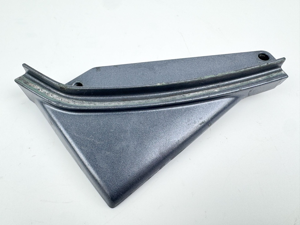 2000-2008 Yamaha 115HP 4 Stroke Outboard Cable Cover Plate 68V-42738-00-5B