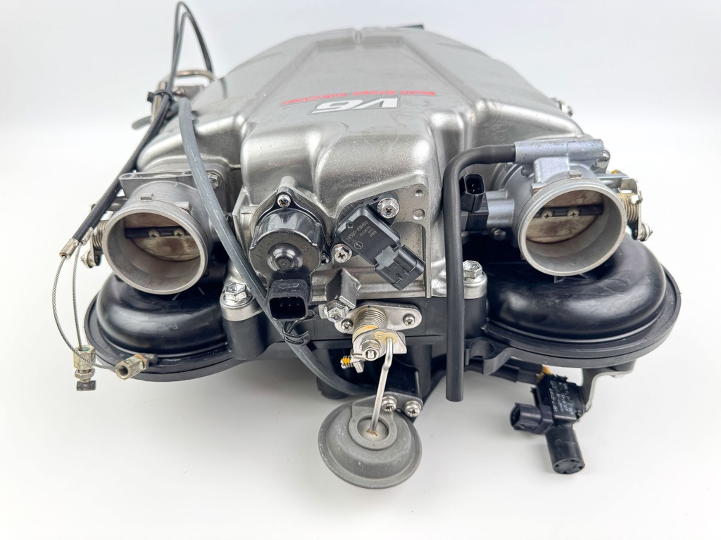 2010 Suzuki 250 HP 4 Stroke Outboard Air Intake Collector 13130-93J21 OEM