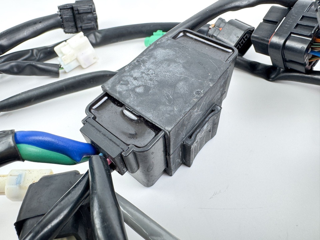 2009 Suzuki 250 HP 4 Stroke Outboard Engine Wire Harness 36610-93JF0 Repair