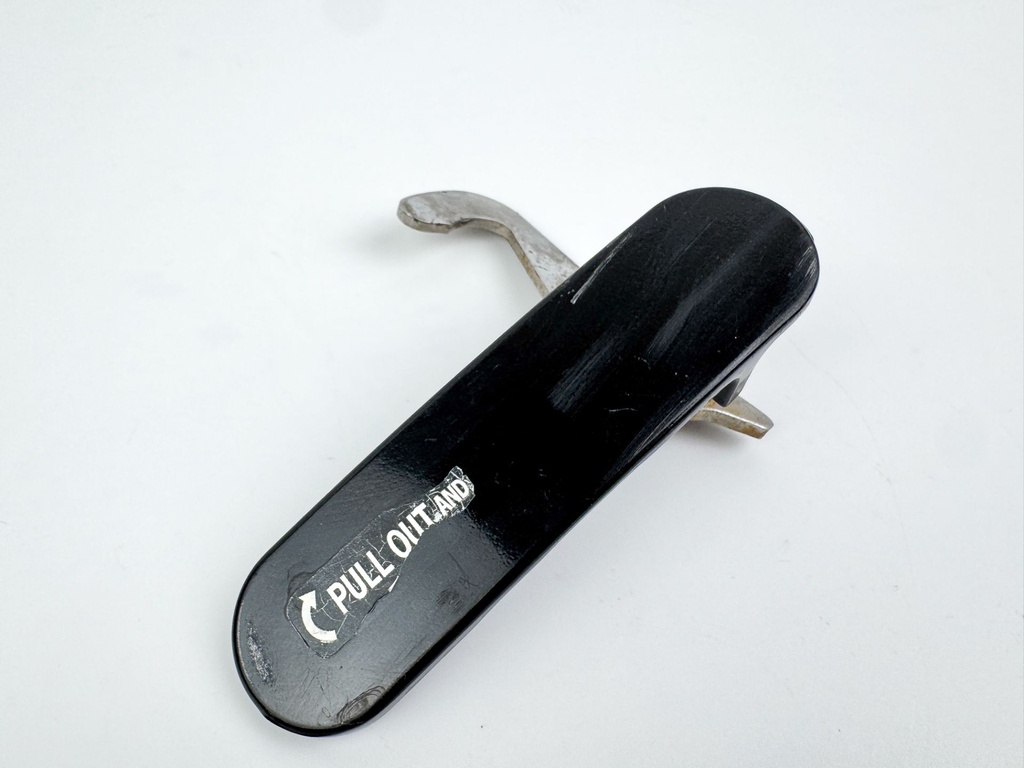 2009 Suzuki 250 HP 4 Stroke Outboard Port Latch Handle 61634-93J00-0EP OEM