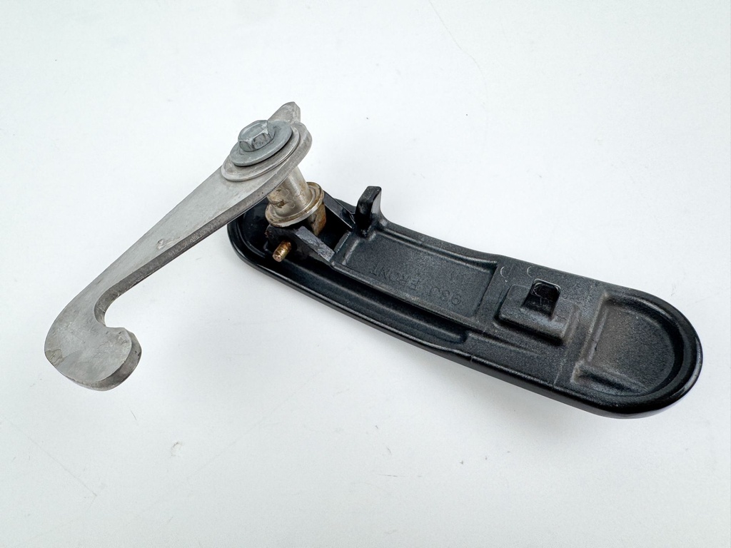 2009 Suzuki 250 HP 4 Stroke Outboard Front Latch Handle 61645-93J00-0EP OEM