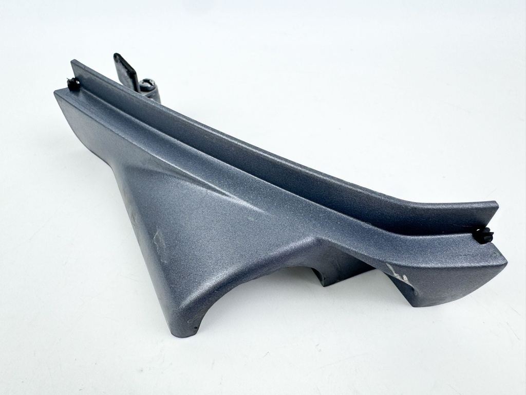 2005 Yamaha 225 HP 4 Stroke Outboard Cable Cover Plate 69J-42738-02-5B OEM