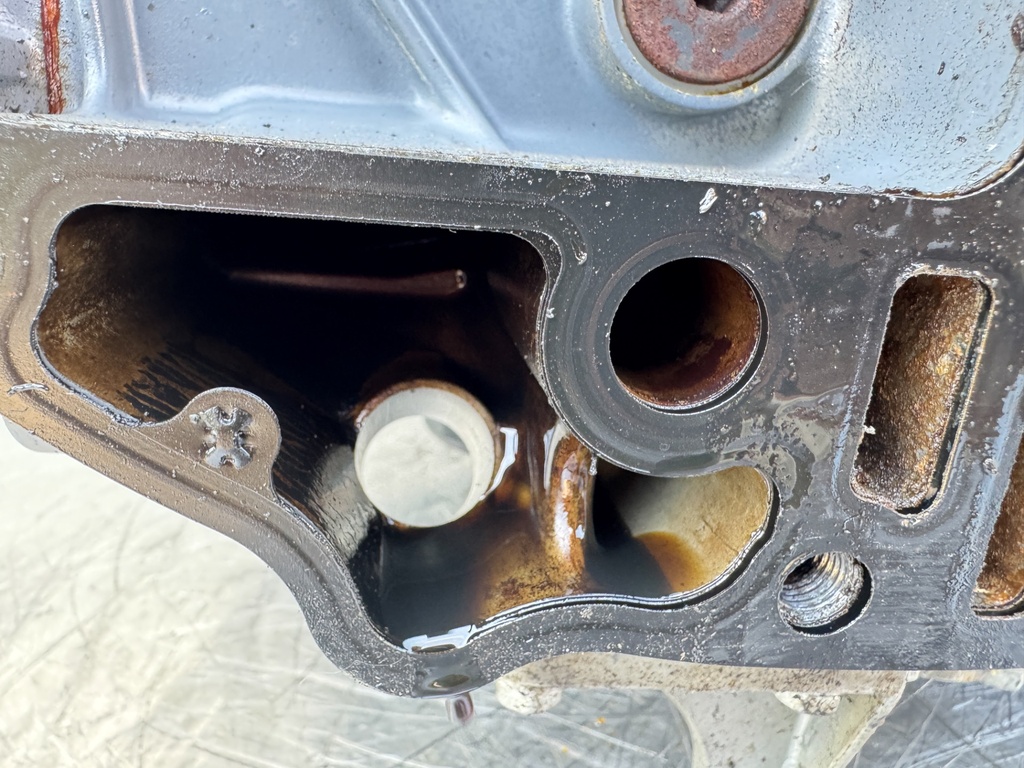 2003 Yamaha 115 HP 4 Stroke Outboard Powerhead  OEM