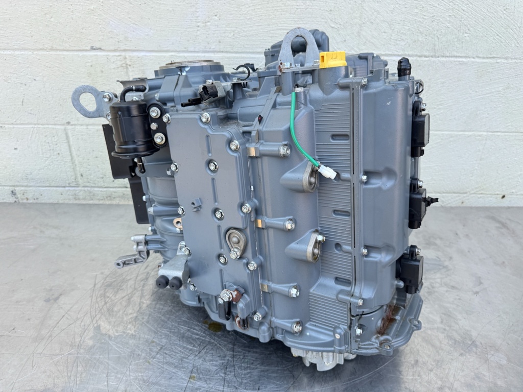 2010 Suzuki 250 HP 4 Stroke Outboard Engine Powerhead Assembly 189 Hours