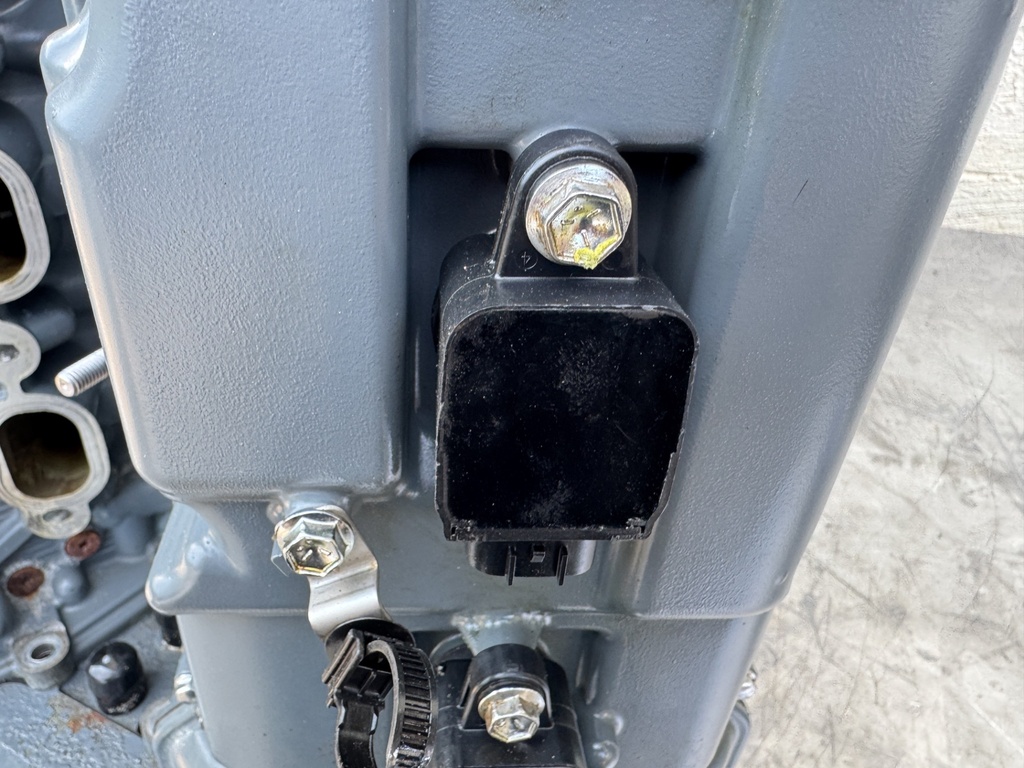 2010 Suzuki 250 HP 4 Stroke Outboard Engine Powerhead Assembly 189 Hours