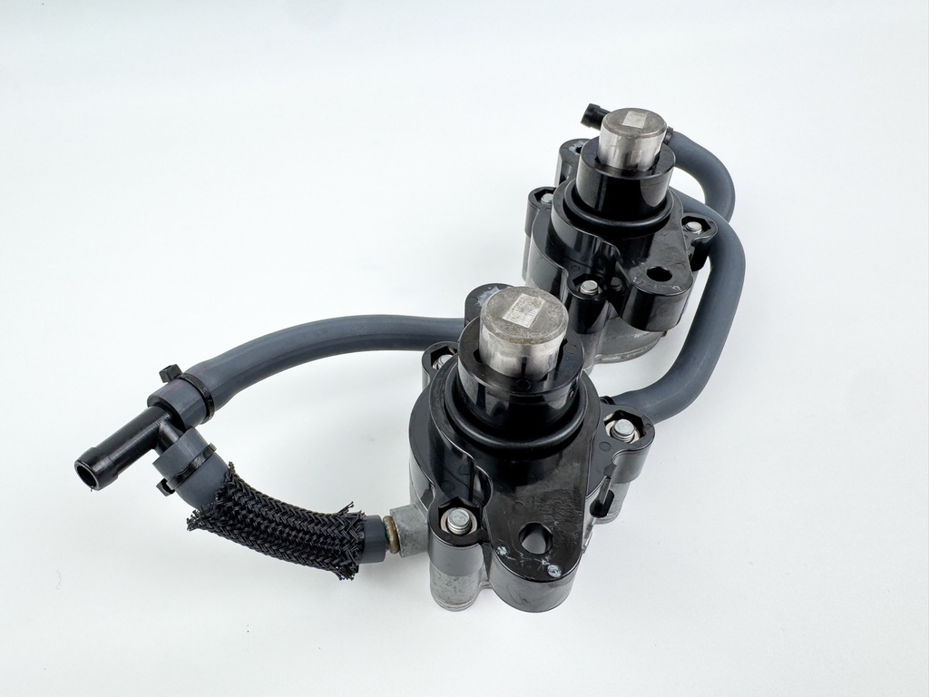 2008 Yamaha 150 HP 4 Stroke Outboard Fuel Pump Set 63P-24410-00-00 Tested