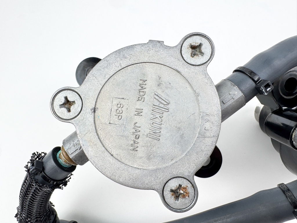 2008 Yamaha 150 HP 4 Stroke Outboard Fuel Pump Set 63P-24410-00-00 Tested