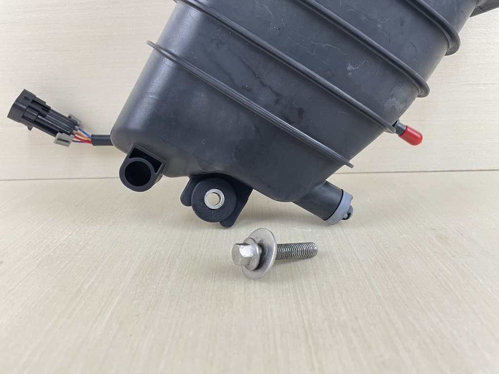 2007 Mercury 150HP 4 Stroke Verado L4 Outboard FSM Fuel Supply Module 8M0130901