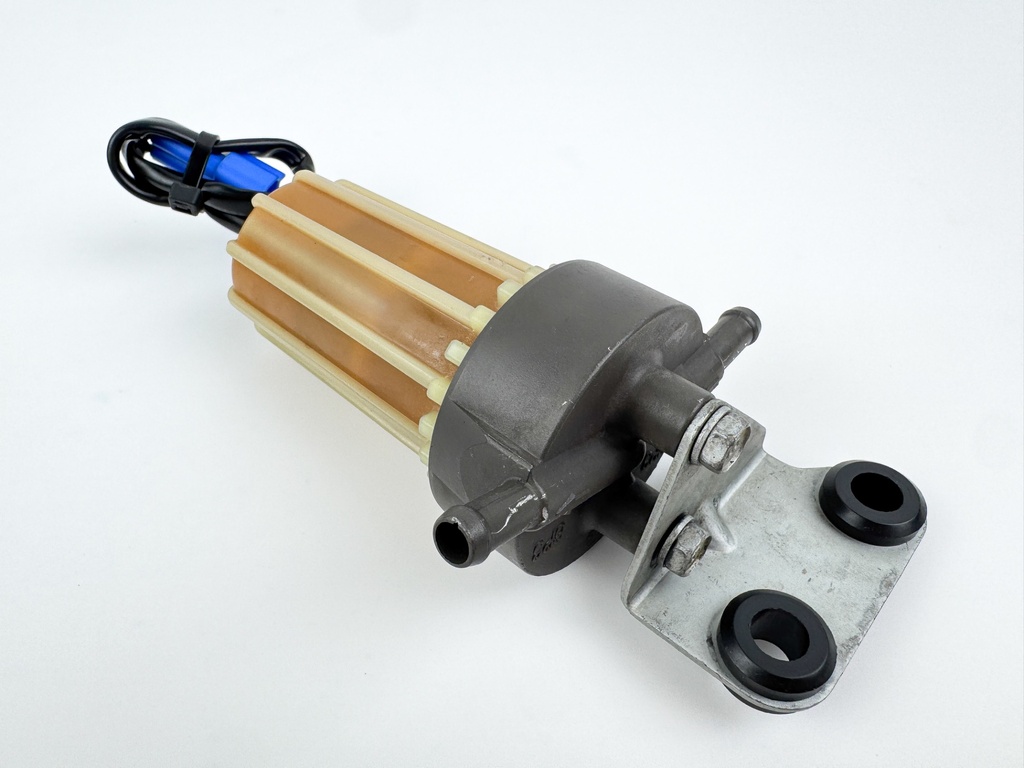 2008 Yamaha 150 HP 4 Stroke Outboard Fuel Filter Assembly 6P3-24560-01-00 OEM