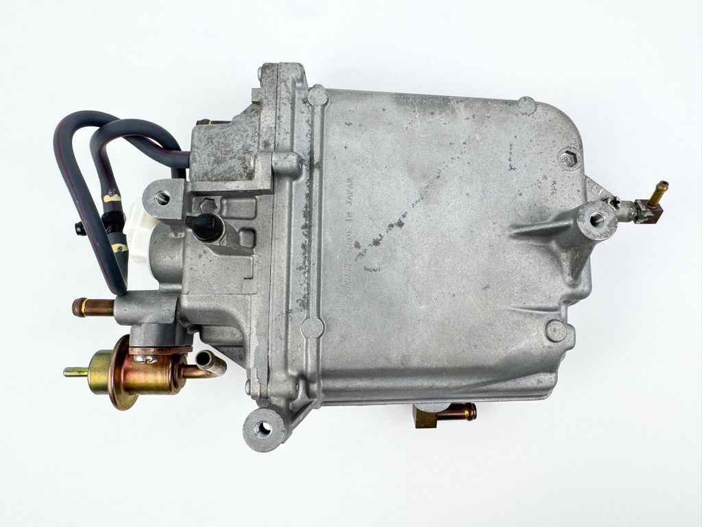 2008 Yamaha 150 HP 4 Stroke Outboard VST Float Chamber Assembly 63P-14180-01-00 Tested