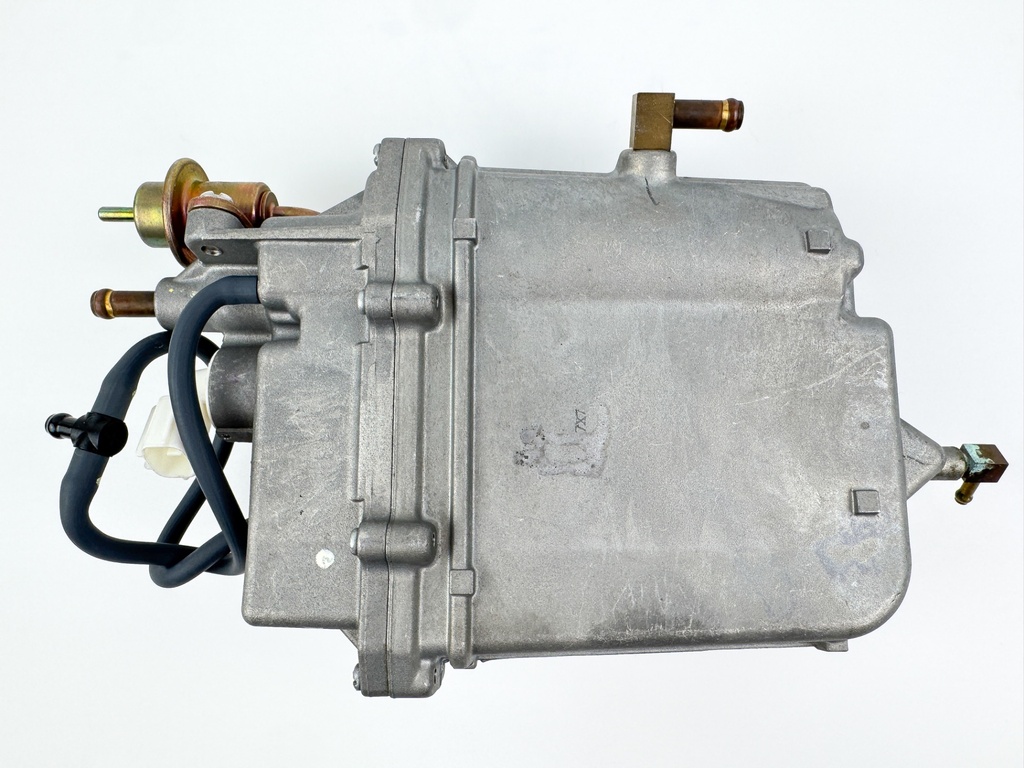 2008 Yamaha 150 HP 4 Stroke Outboard VST Float Chamber Assembly 63P-14180-01-00 Tested