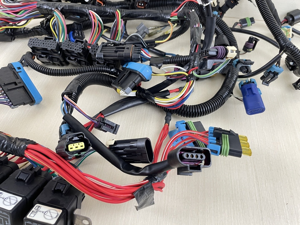 2007 Mercury 150HP 4 Stroke Verado L4 Outboard Engine Wire Harness Assembly 892579A06