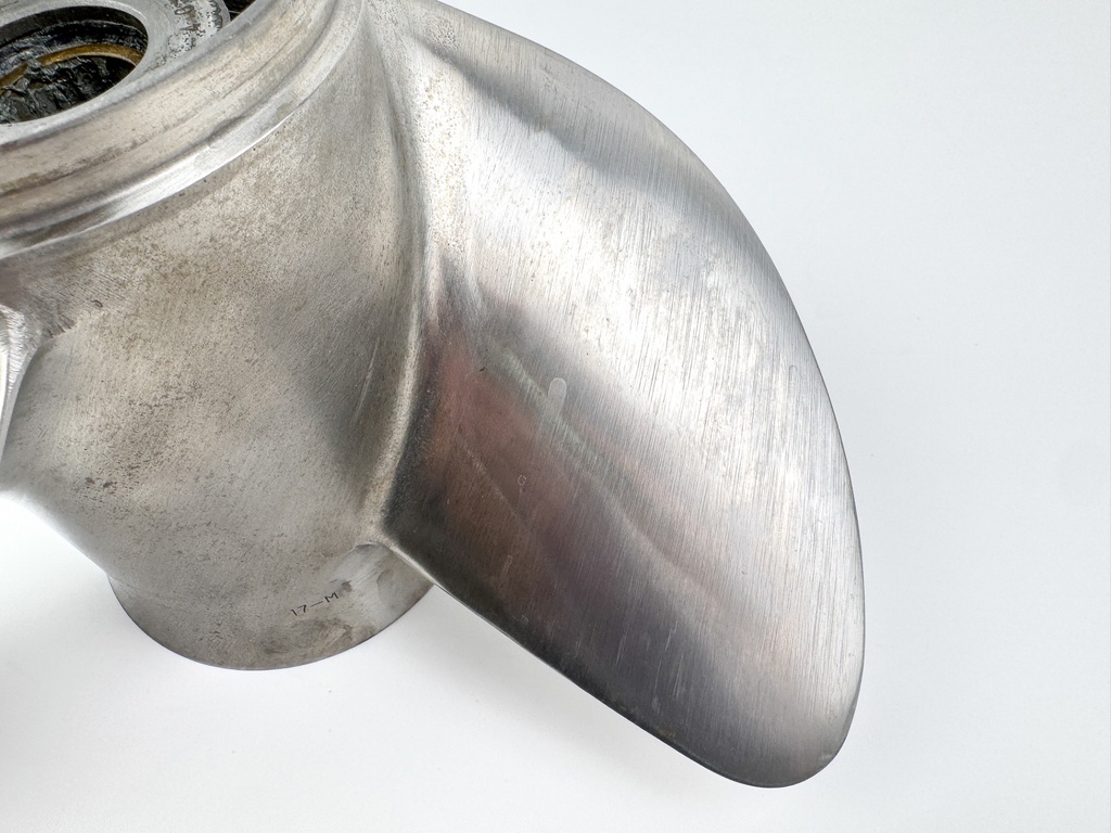 Yamaha Prop Propeller 3 Blade Stainless Steel 13 3/4" x 17P - Right Hand Standard