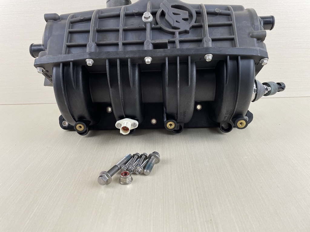 2007 Mercury 150HP 4 Stroke Verado L4 Charge Cooler Intake Manifold IAFM CAC 8M0185612