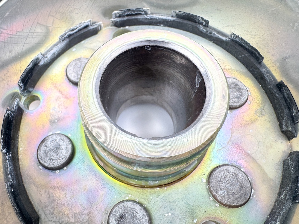 2004 Yamaha 115 HP 4 Stroke Outboard Flywheel Rotor 68V-81450-00-00 OEM