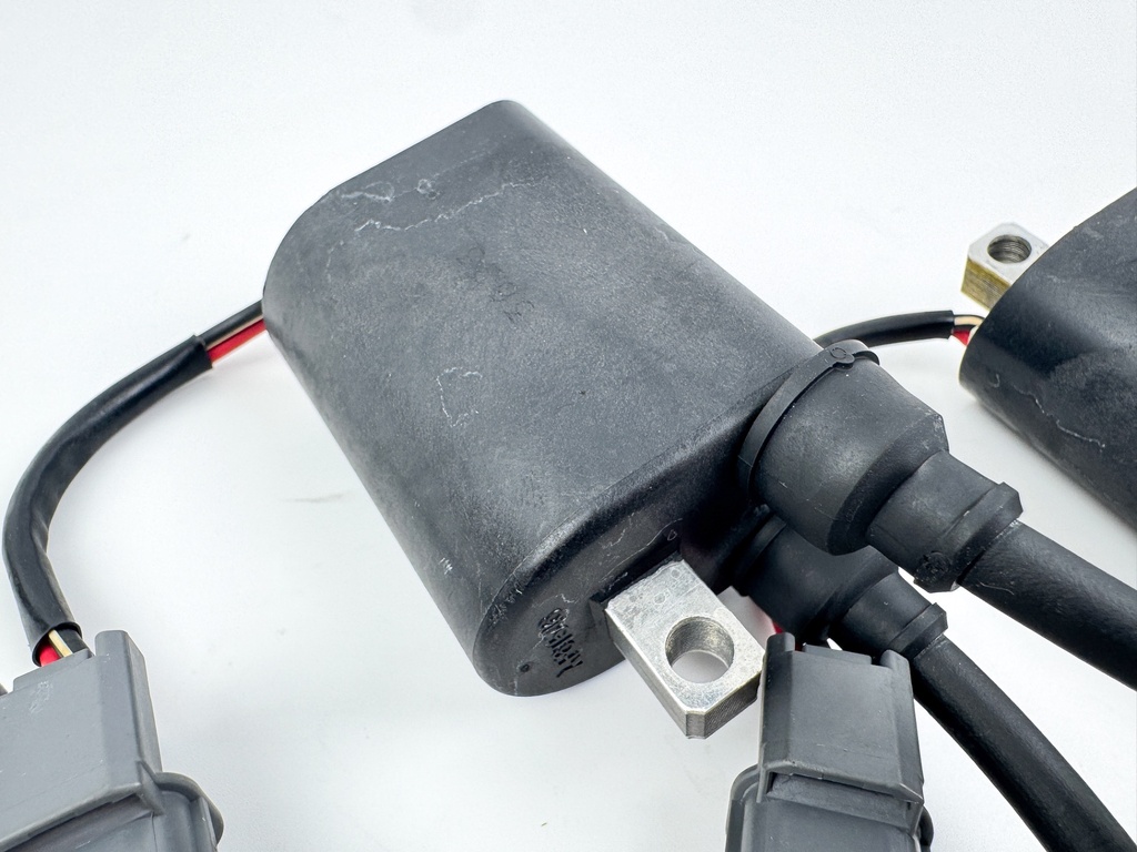 2004 Yamaha 115 HP 4 Stroke Outboard Ignition Coil Set 68V-82310-00-00 Tested